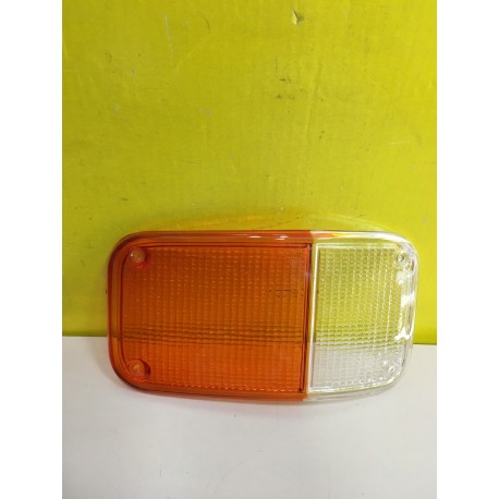 FANALE PLASTICA TRASPARENTE ANTERIORE SINISTRO ARANCIO/BIANCO PER AUTOCARRI MARCA PV CODICE P5255-S